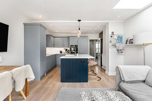 Photo 7- click for photo gallery